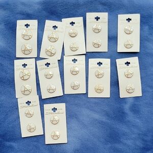 Lot Of Streamline White Buttons With Gold Accents